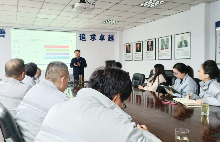 training by Dmetal CEO training by Dmetal CEO
